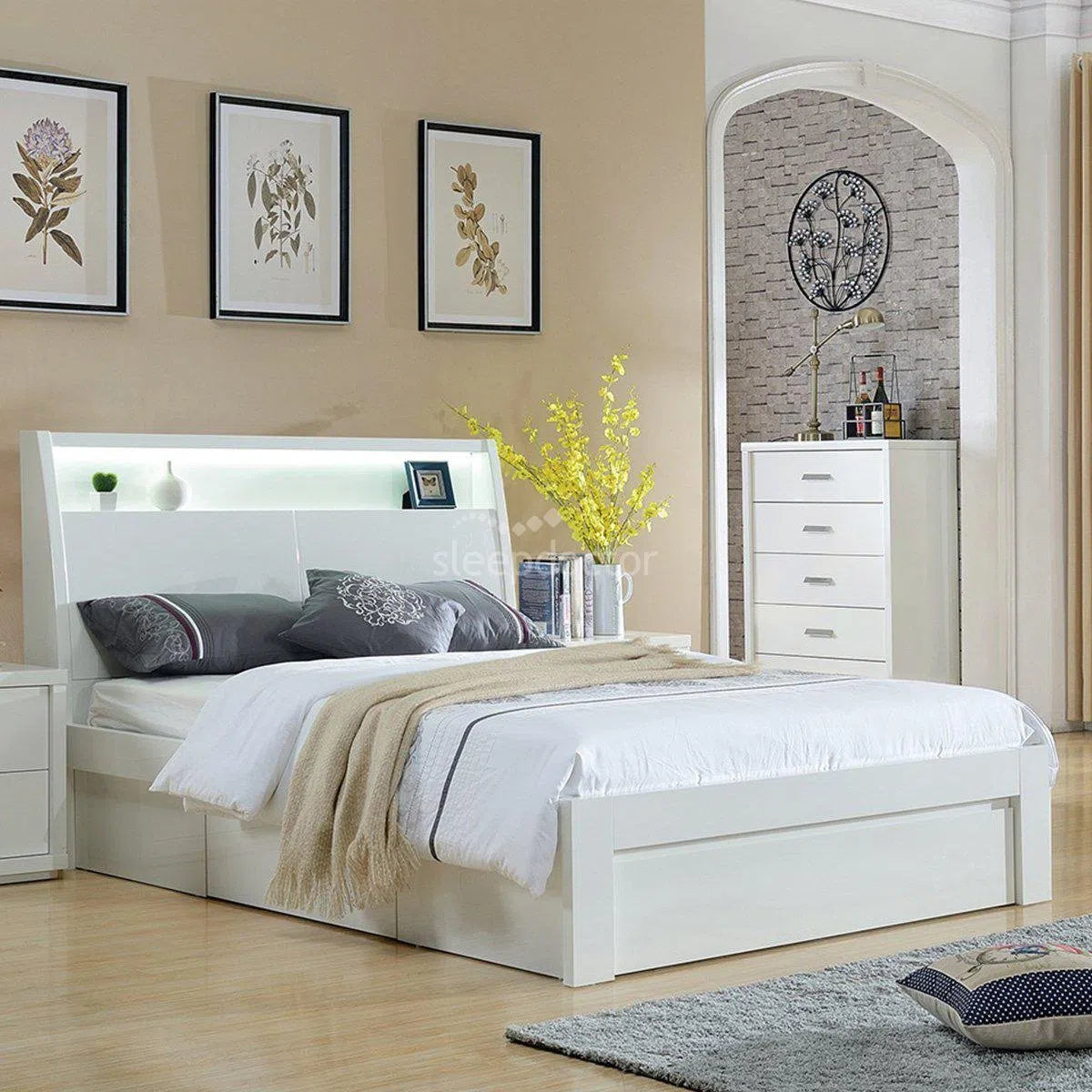 Chicago 3 Drawer Storage Bed With Bed Light-Sleep Doctor